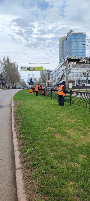 ������ ��������: � ������� ������� ������ "����" �������������� ��������� ������: