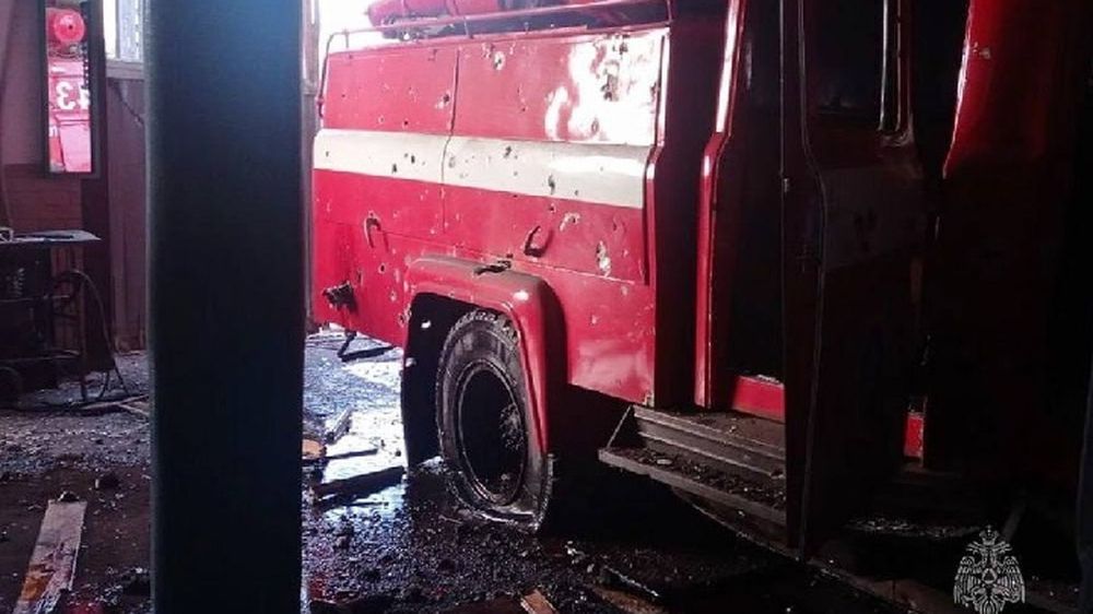 Глава МЧС России выразил соболезнования в связи с гибелью сотрудника МЧС ДНР при обстреле Горловки