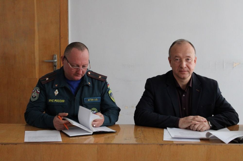 В администрации г. Горловка состоялось совещание по вопросу соблюдения правил пожарной безопасности