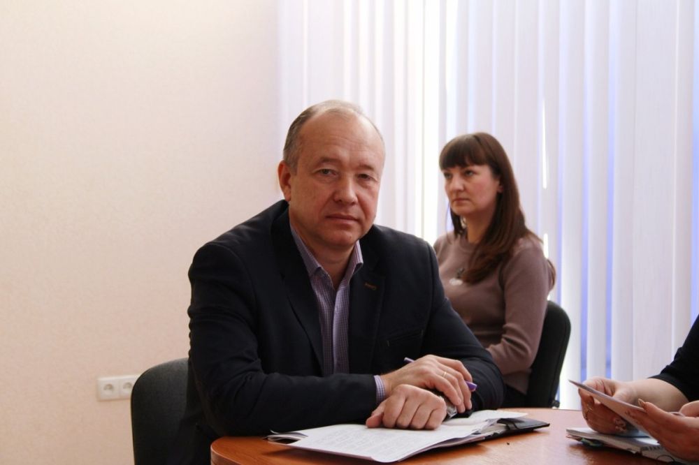 Заместитель главы администрации г. Горловка Игорь Горбатов провел прием граждан