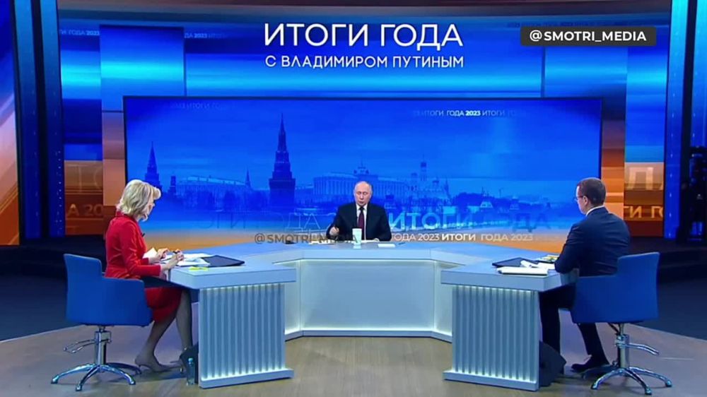 Все добровольцы должны быть поставлены в одинаковые условия с военными в плане статуса — Владимир Путин