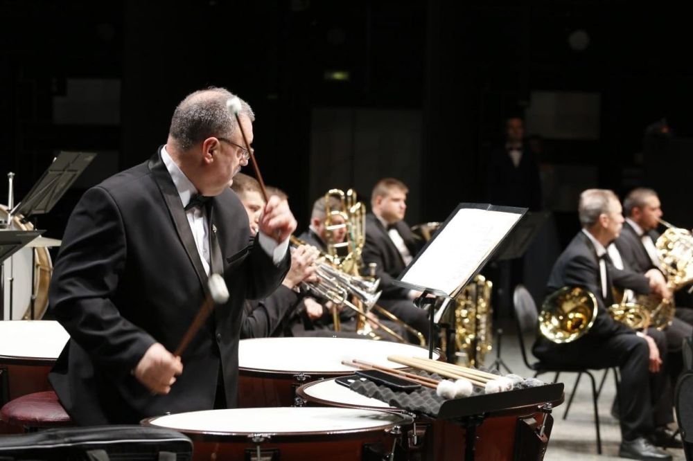 �������� ������������� ������������� ������� ����� �. �. ���������� ������� 10 �������� ������