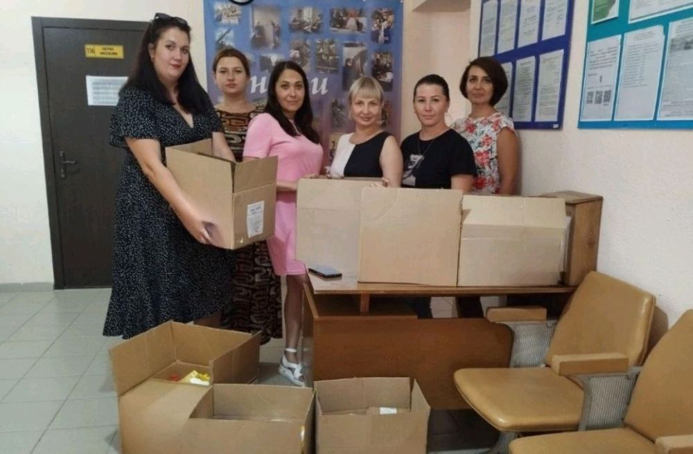 Работники Филиала «Горловкатеплосеть» собрали гуманитарную помощь для пострадавших жителей Курской и Белгородской областей, а также эвакуированных жителей пгт Новгородское, которое на днях было освобождено ВС РФ