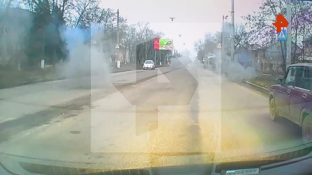 Одиннадцать человек ранены при обстреле Горловки со стороны ВСУ, сообщил глава города Иван Приходько