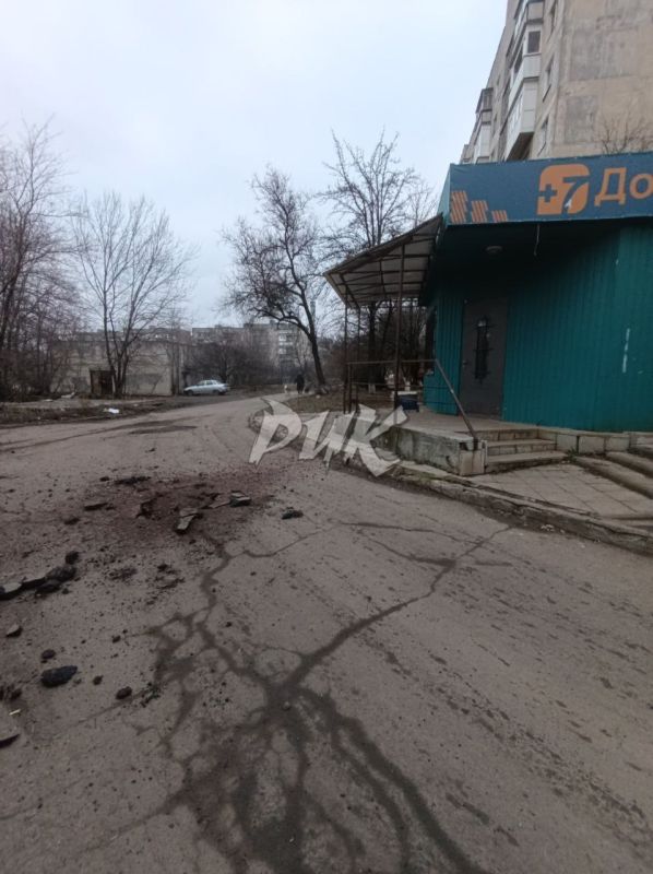 В Горловке за день были повреждены девять домов и несколько машин вследствие обстрелов