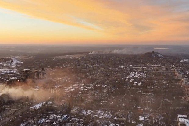 ��� ������� 40 ����� ������� � 8 �������� ��� ��������� ����������