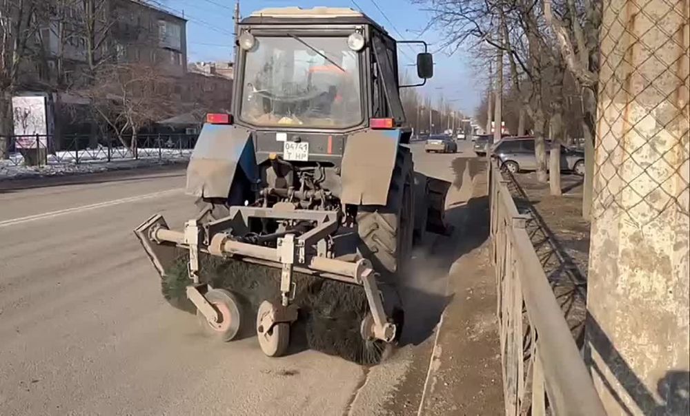  : .    л          л          ...