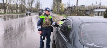 В Горловке полицейские проводят отработку «Перекрёсток»