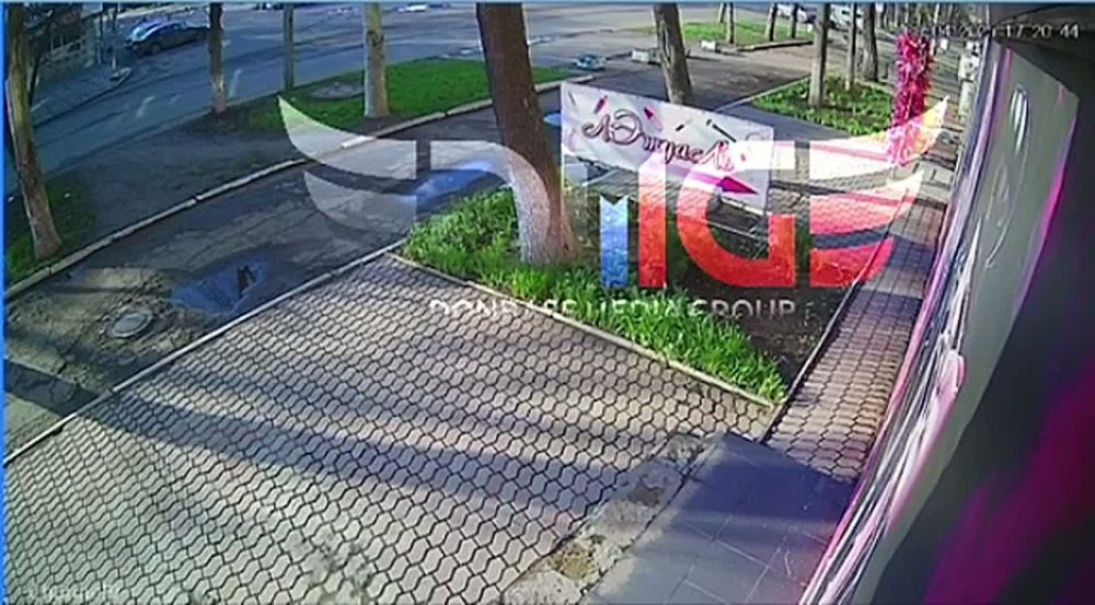 ������ ������ ������� �������� ���� ������ � ���������� ����� ��� �� ������������� �������� ����������