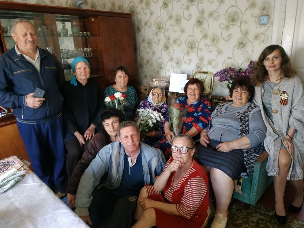 Сегодня, 30 апреля, свой 100-й День рождения отметила житель Центрально-Городского внутригородского района Горловки