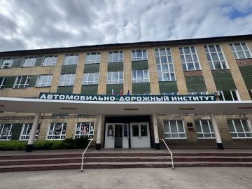 В преддверии Дня Победы Автомобильно-дорожный институт с гордостью присоединился к акции Окна Победы
