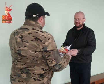 Завершилась акция Полевая почта, в рамках которой юные жители Горловки написали письма ветеранам ВОВ и бойцам СВО