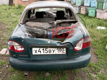Попадание дрона ВФУ в гражданский автомобиль на Комсомольце (Горловка)