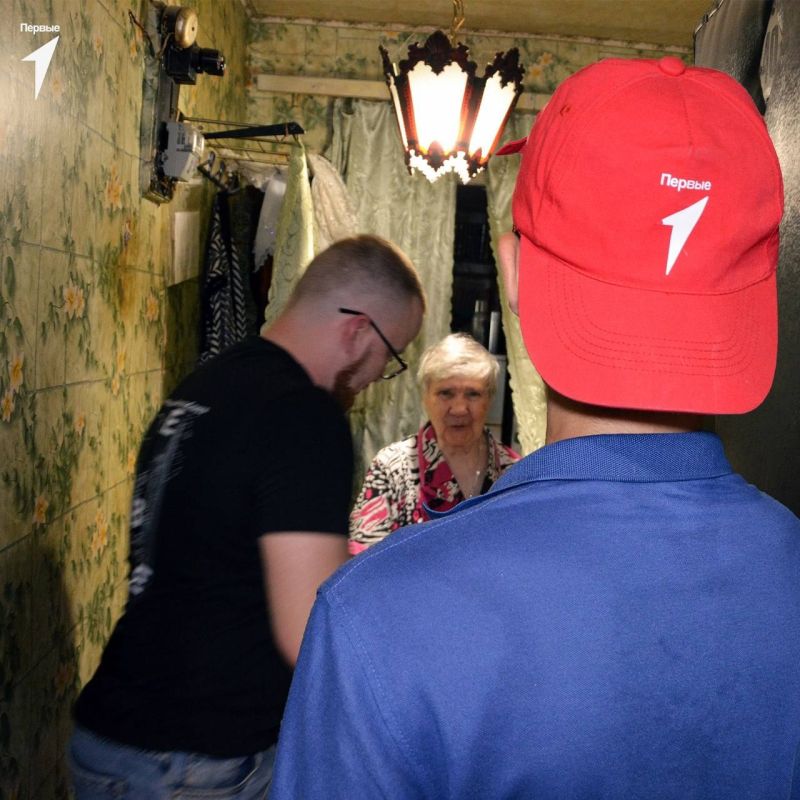  :             