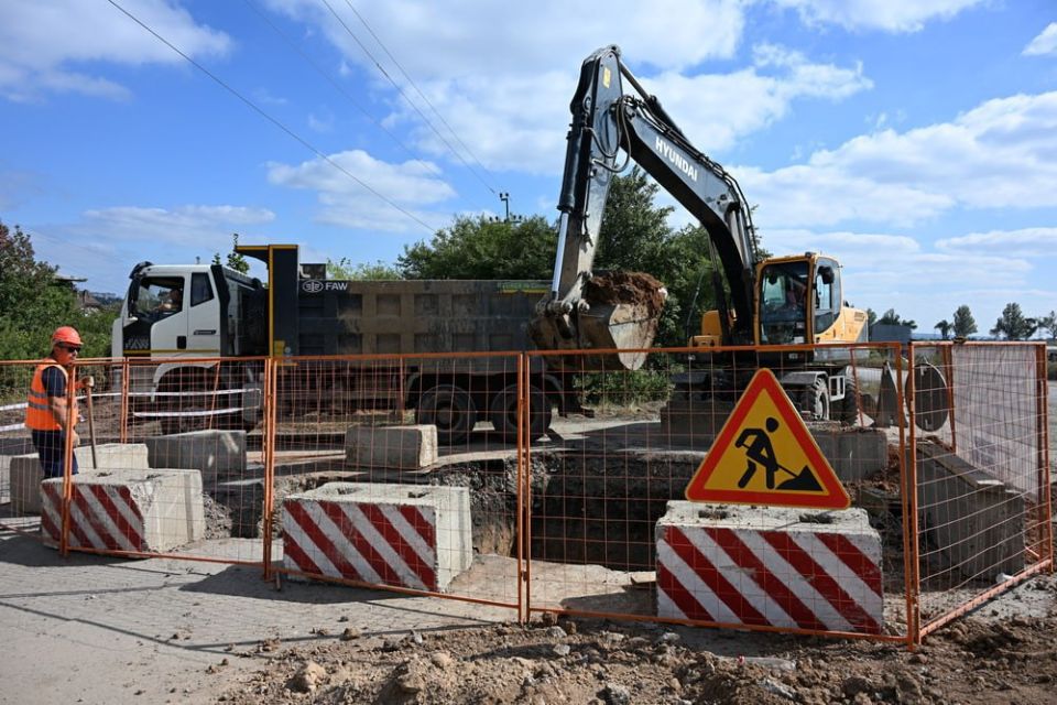 Денис Пушилин: Продолжаем строить несколько водоводов в Республике, чтобы подать дополнительный объем воды в коммунальные сети и уменьшить потери