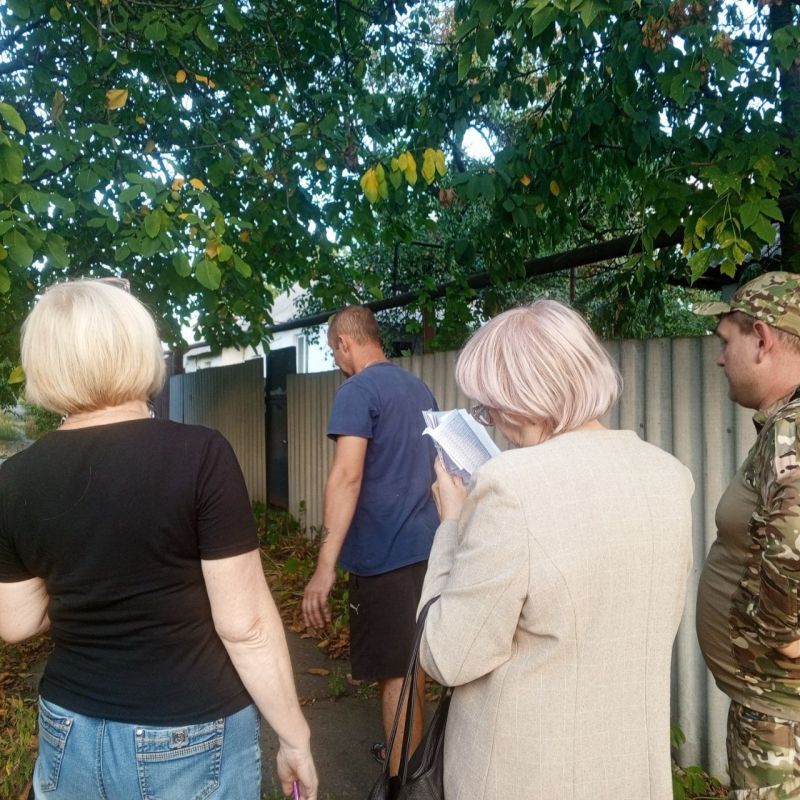 Иван Приходько: Во исполнение указания Главы Донецкой Народной Республики Дениса Владимировича Пушилина и для рассмотрения жалоб от населения, сегодня, 12 сентября, в одном из поселков Центрально-Городского района Горловки...