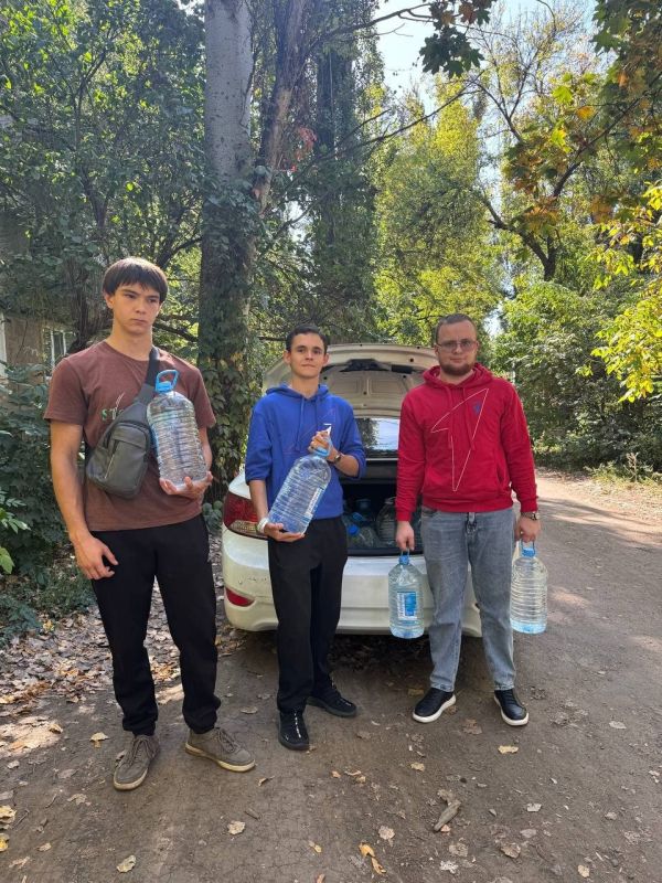 Роман Конев: 23 сентября 2025 года во исполнение поручения Главы Донецкой Народной Республики, депутаты Горловского городского совета Донецкой Народной Республики Даниил Карабаев, Елена Кузьмина, Александр Бобровский...