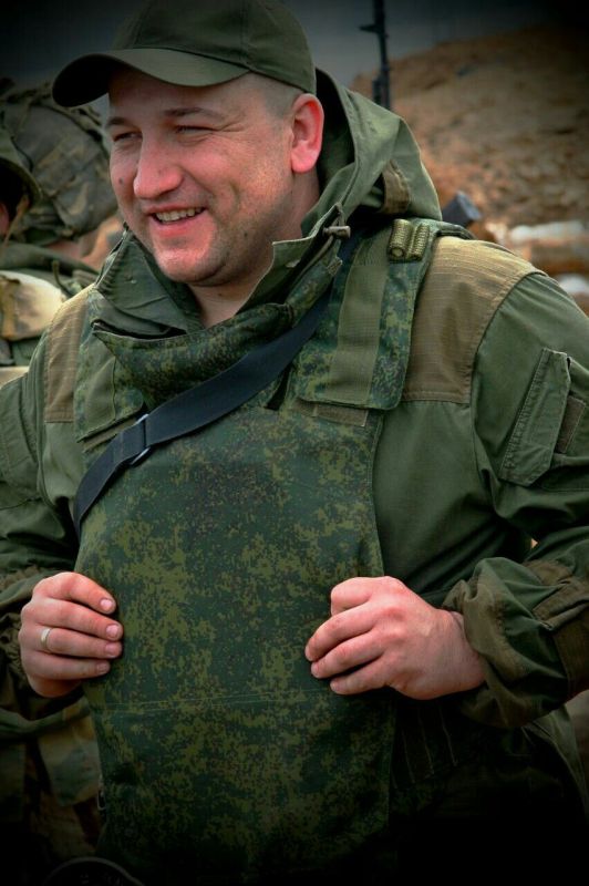 Иван Приходько: Сегодня день рождения депутата Народного Совета ДНР I-II созывов, Почетного гражданина города Горловка Александра Викторовича Быкадорова