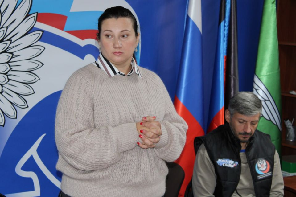 Роман Конев: Депутат Народного Совета ДНР, председатель Комитета по ЖКХ Анна Кондрыкинская с рабочим визитом посетила Горловку