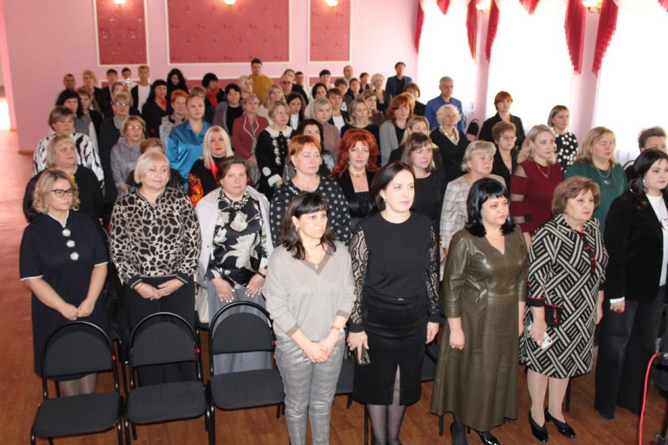 Иван Приходько: В Горловке проводятся торжественные мероприятия, посвящённые Дню учителя в рамках реализации проекта Единой России «Новая школа»