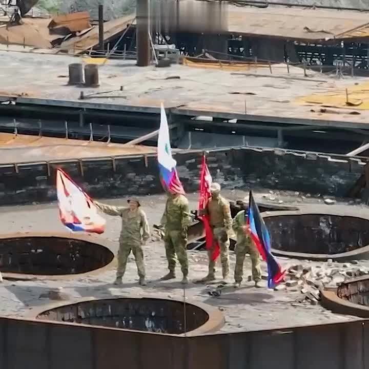  :     73 