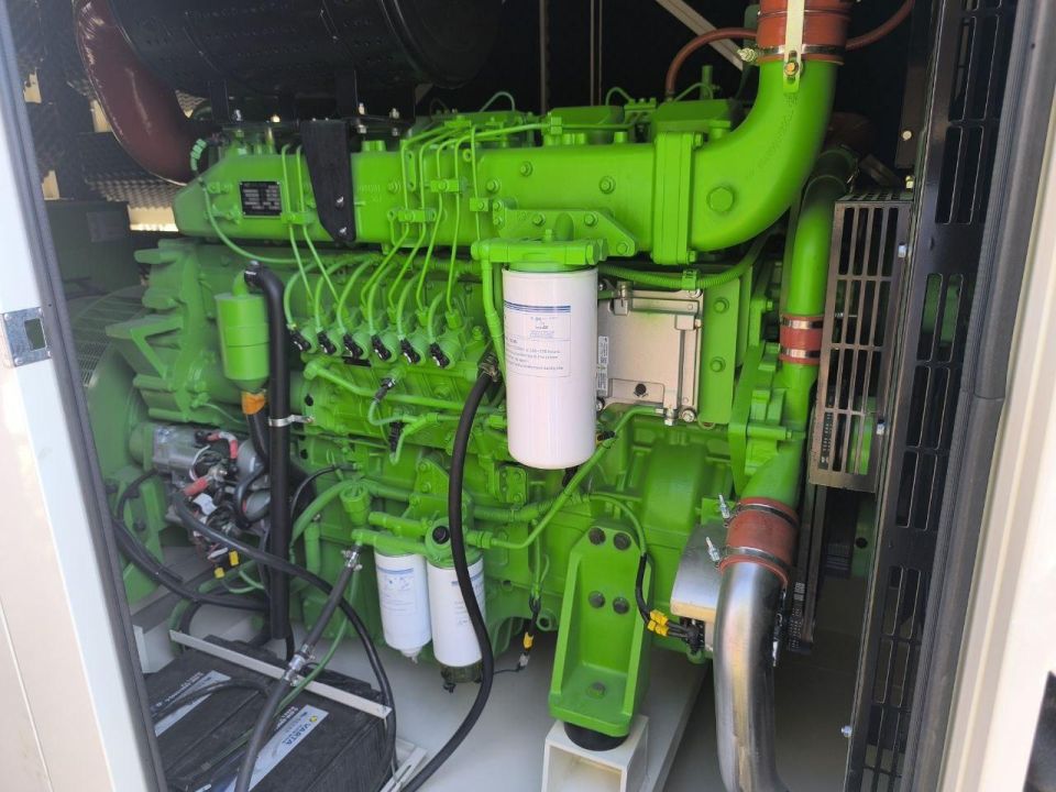 В Горловке прошел испытательный пуск дизельного генератора от Кузбасса