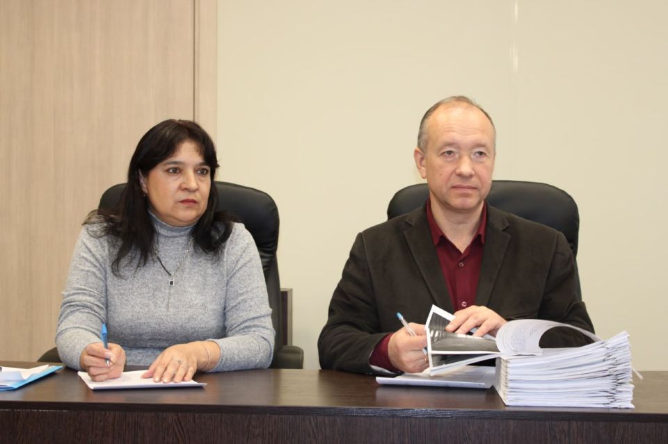             -      ,     ,   ...