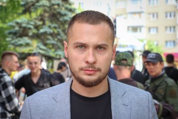 Роман Конев: Сегодня свой день рождения празднует заместитель Председателя Правительства Донецкой Народной Республики Кирилл Макаров