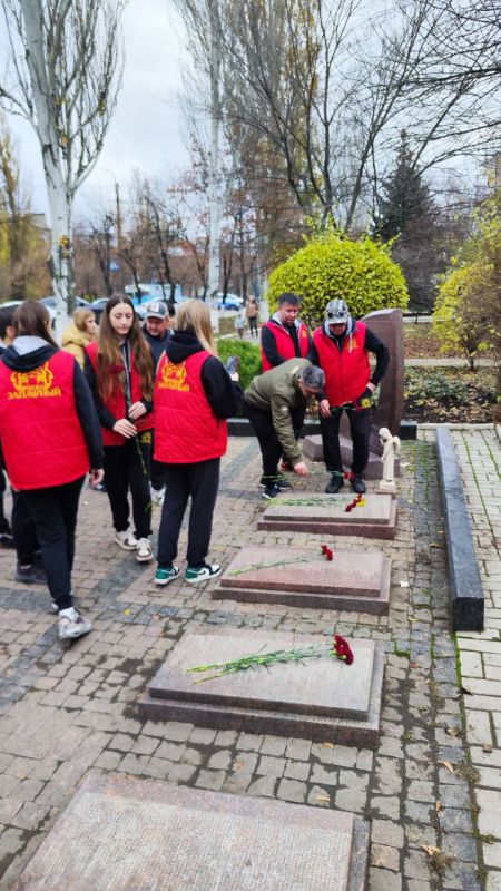  :              ,               ...