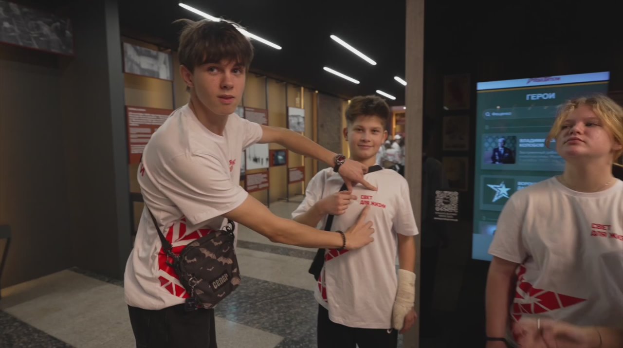 #ВидеоНедели. На этой неделе — тёплая и вдохновляющая встреча Министра энергетики РФ Сергея Цивилева с ребятами из Донецкой Народной Республики