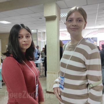 Чтобы нашли профессию и мечту в своем городе: в Горловке прошел профориентационный форум для школьников