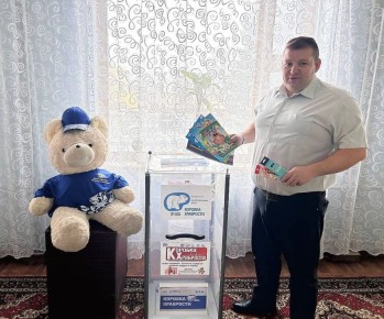 Иван Приходько: В Калининском районе Горловки продолжается благотворительная акция Единой России «Коробка храбрости»