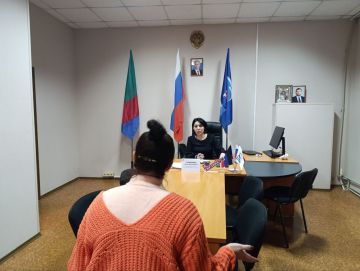 Иван Приходько: Личный прием граждан провела исполнительный секретарь Горловского отделения партии «Единая Россия» Инает Розводова