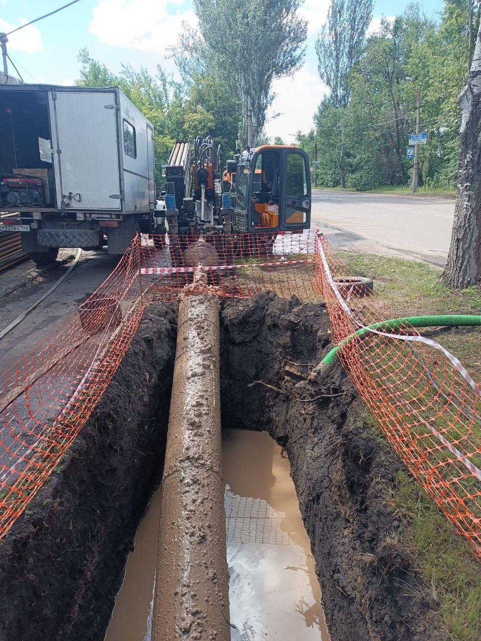 Кузбасс организует строительный контроль ремонта водовода в Горловке