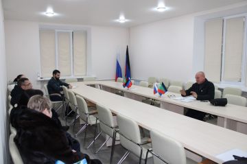 Роман Конев: 12 декабря 2025 года во исполнение поручения Главы Донецкой Народной Республики Дениса Пушилина депутат Горловского городского совета Игорь Толкачёв провёл встречу с населением