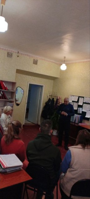 Иван Приходько: В Калининском районе Горловки лидер общественного мнения провел встречу с трудовым коллективом