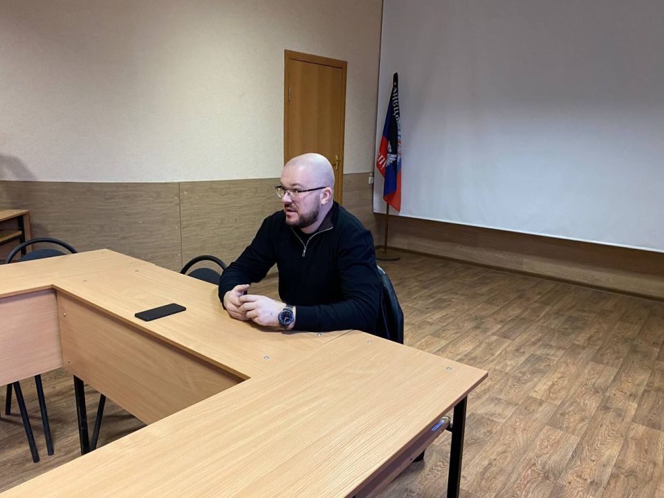 ���� ���������: � ����������-��������� ������ �������� ������ ������� � �������� �����������