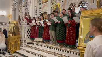 Поздравляю жителей Абхазии со светлым праздником Рождества Христова!