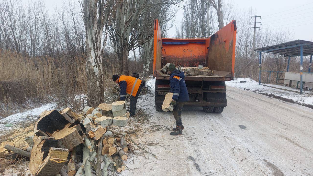 О работе МУП «Простор». Муниципальное унитарное мероприятие «Простор» ежедневно выполняет все необходимые работы по содержанию городских улиц