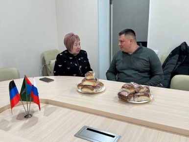 Роман Конев: Во вторник, 27 января 2026 года, в рамках реализации партийного проекта «Выбирай своё» (Единая Россия) заместитель председателя Горловского городского совета Донецкой Народной Республики первого созыва, Наталия...