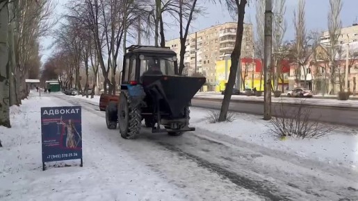 Роман Конев: О механизированной уборке и посыпке автомобильных дорог и тротуаров МУНИЦИПАЛЬНОГО УНИТАРНОГО ПРЕДПРИЯТИЯ «ПРОСТОР» АДМИНИСТРАЦИИ ГОРОДСКОГО ОКРУГА ГОРЛОВКА ДОНЕЦКОЙ НАРОДНОЙ РЕСПУБЛИКИ