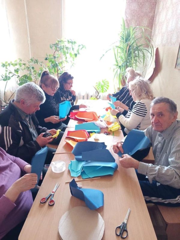 В Горловке прошел урок аппликации