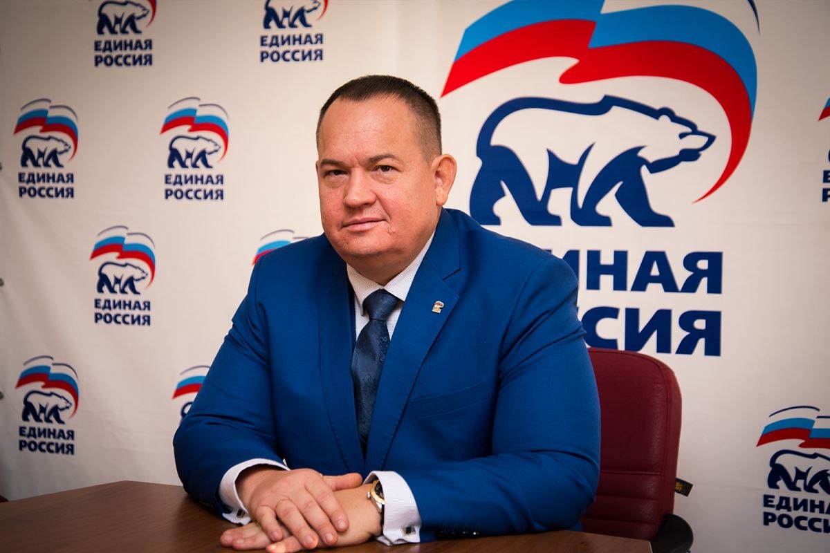 Роман Конев: Сегодня свой день рождения отмечает руководитель Регионального исполнительного комитета партии «Единая Россия», руководитель Центрального исполкома ОД Донецкая Республика Алексей Муратов