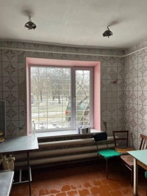 Кузбасс помог восстановить остекление и тепловой контур в одном из медицинских учреждений Горловки