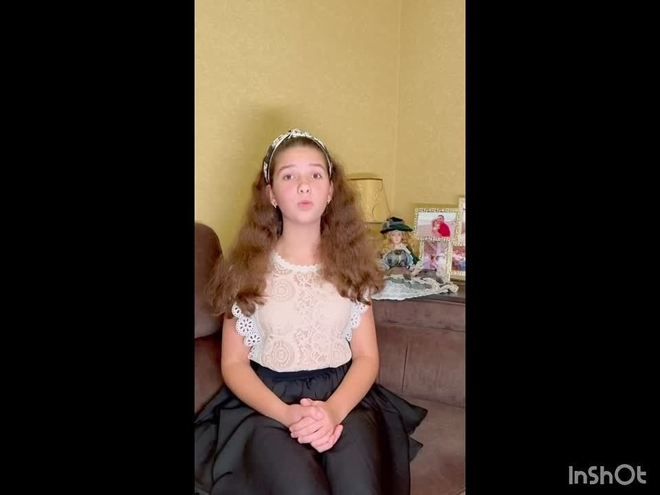 Партийцы МБУ города Горловка «Городской Дворец Молодежи» поздравляют с Днём защитника Отечества