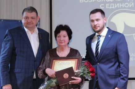 Директор спортшколы в Горловке стала заслуженным работником физкультуры ДНР