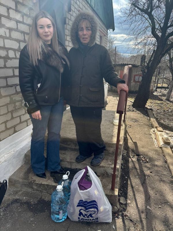 Роман Конев: 4 марта 2026 года депутаты Горловского городского совета от фракции «Единая Россия» – София Потапова, Александр Бобровский, Светлана Евсеенко, Николай Гальченко, Алексей Костин, Игорь Толкачёв, Елена Кузьмина и...