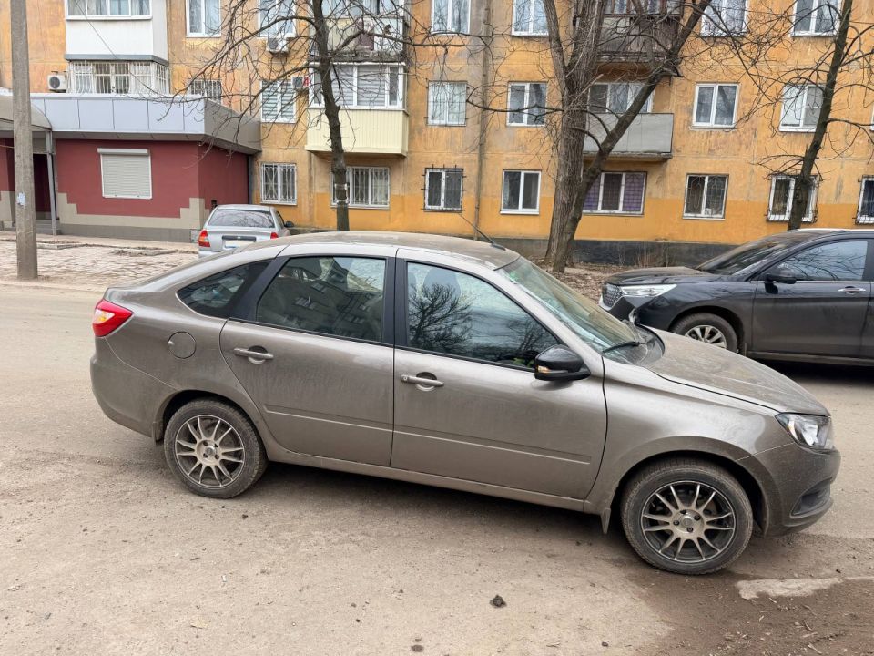 Полицейские проводят проверку по факту ДТП с участием подростка