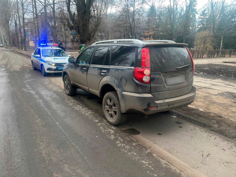 Полицейские проводят проверку по факту ДТП, в результате которого пострадал ребенок