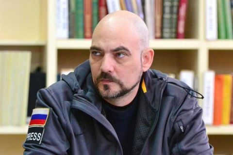 Дмитрий Стешин: Опять начали разматывать машины на скоростной трассе Горловка-Донецк, а я успел порадоваться, что не нужно теперь тащиться через Енакиево